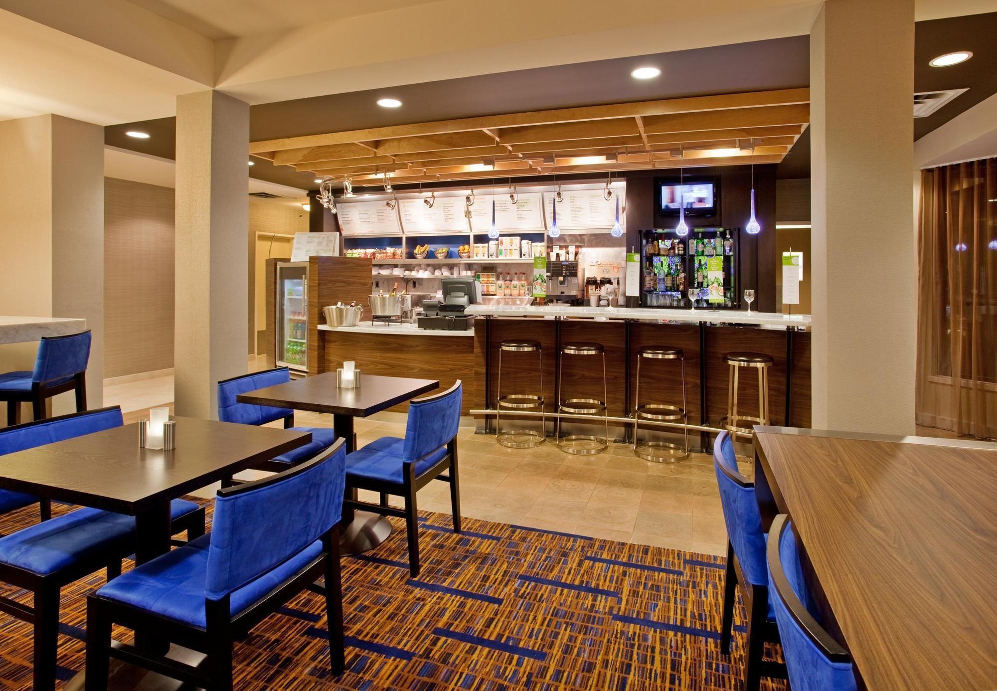 Hotel Courtyard Houston Sugar Land/stafford 3*