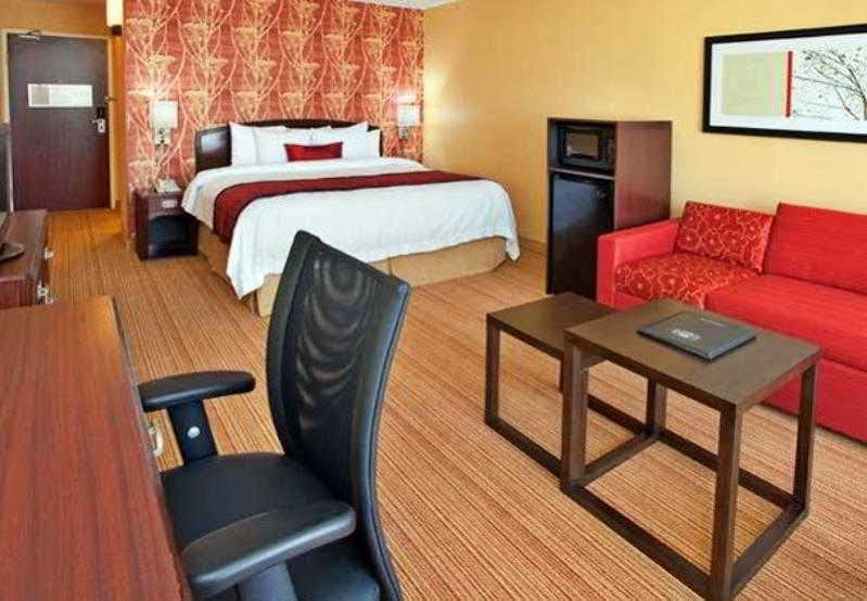 Hotel Courtyard Houston Sugar Land/stafford 3*